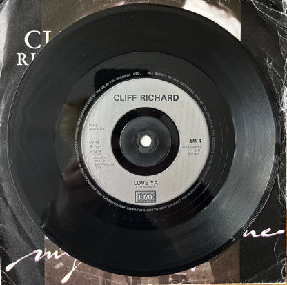My Pretty One - Cliff Richard (Used 7")